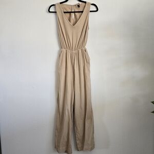Universal Thread Beige Sleeveless Jumpsuit - XS